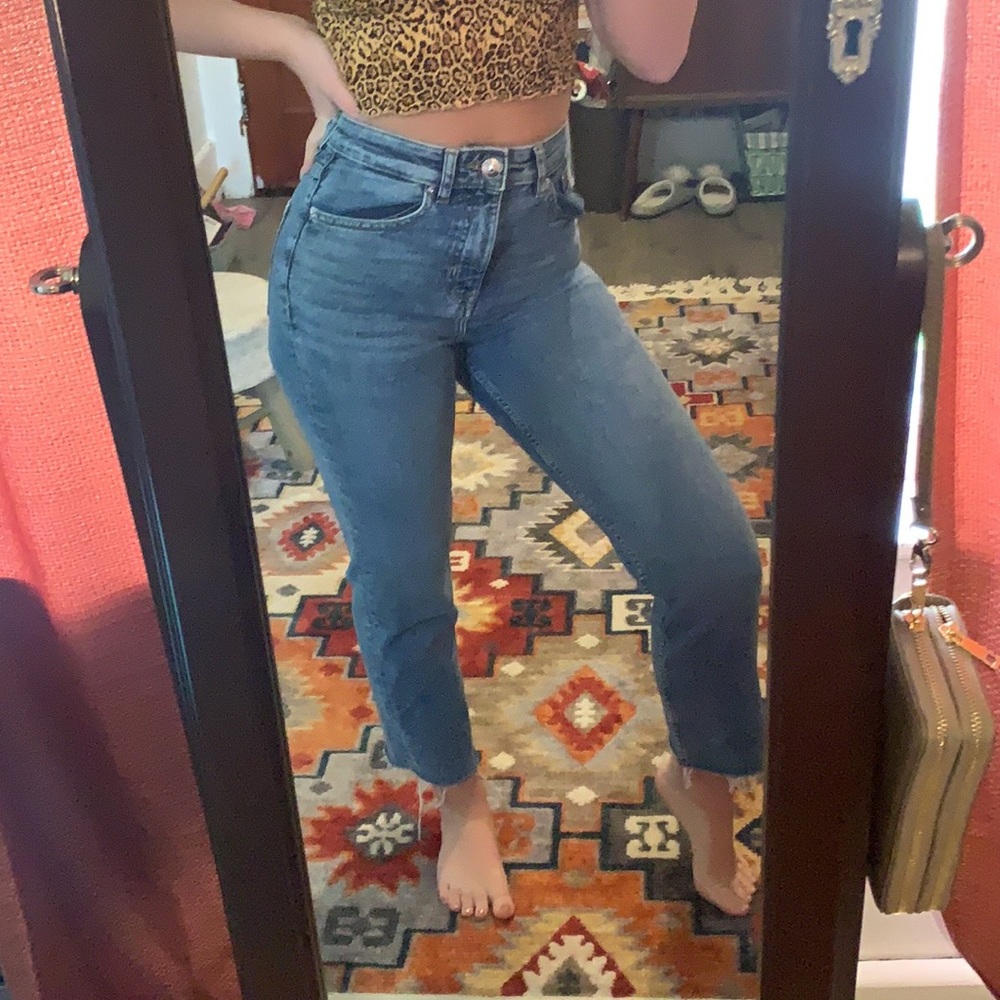 H&M straight-leg jeans size 2